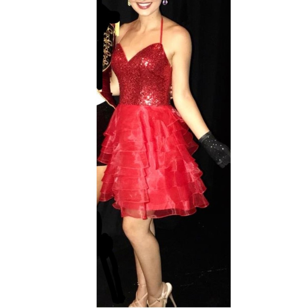 Red Ellie Wilde cocktail